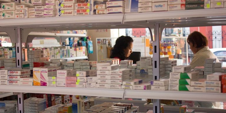 Gobierno compró medicamento contra cáncer a un precio menor que la administración anterior