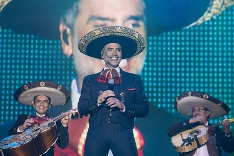 Alejandro Fernández anuncia fechas de su gira “Hecho en México”