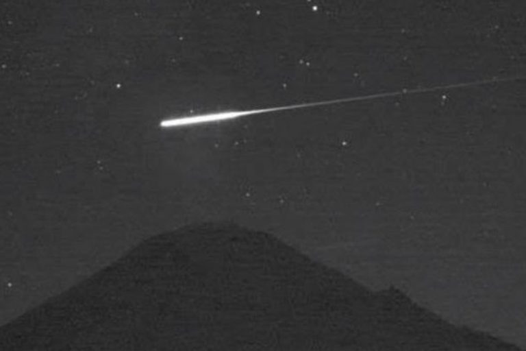 Confirma Protección Civil avistamiento de meteorito en cielo mexicano