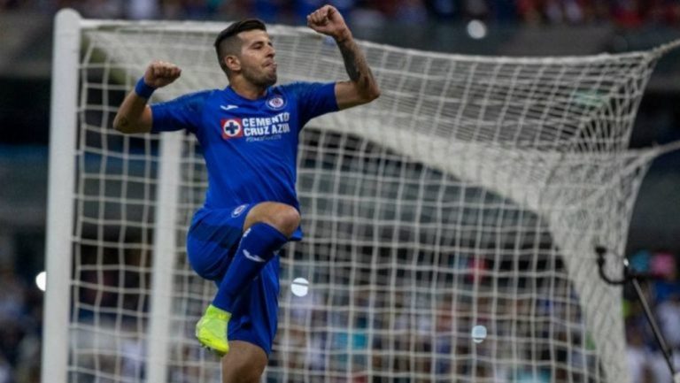 Golea Cruz Azul a Portmore y califica a cuartos de final