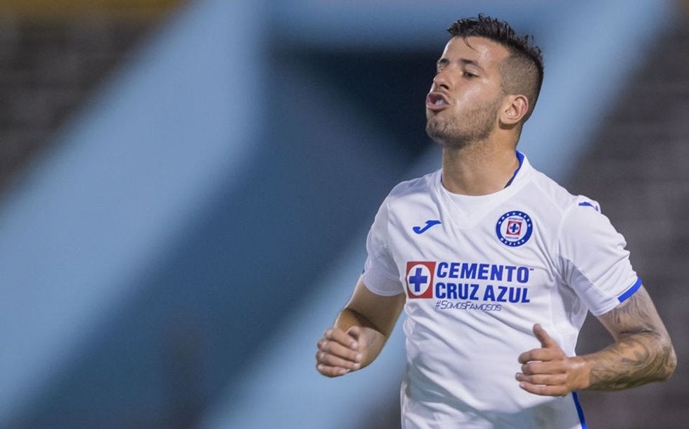 Cruz Azul sufre para ganar en Jamaica dentro de la Concacaf