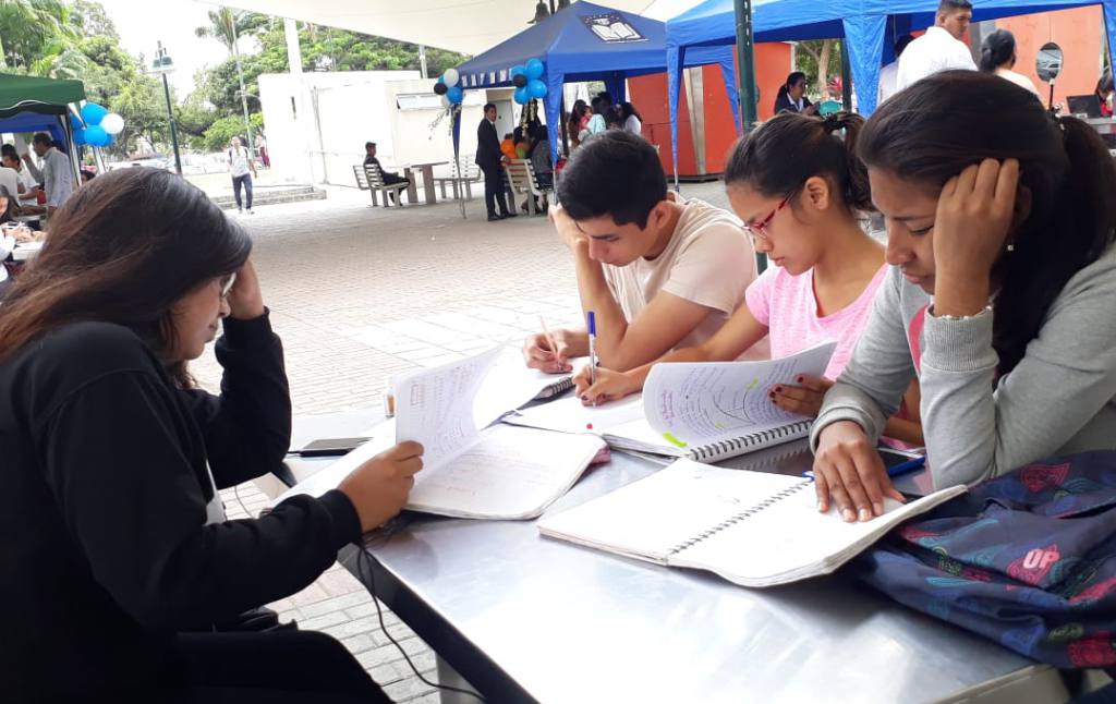 No alcanza el dinero para estudiar la universidad zona escolar Poza Rica