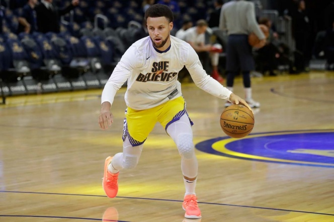 Warriors confirman regreso de Curry ante los Raptors