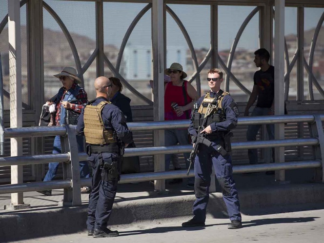 EU envía ingenieros y policías militares a frontera con México