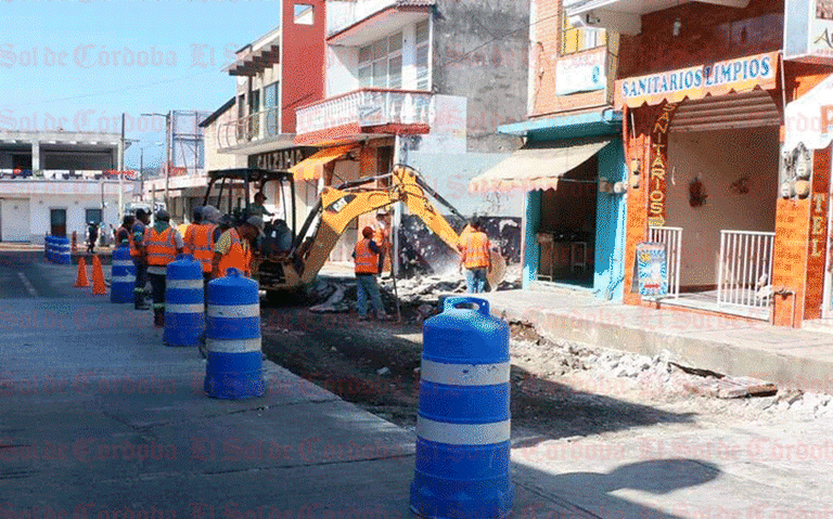 Informa Sefiplan que se asignarán 2 mil millones de pesos para obras