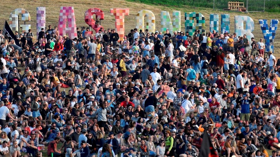 Cancelan festival Glastonbury 2020 por COVID-19