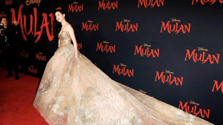 ‘Mulan’ celebra estreno mundial en Hollywood pese a alerta por COVID-19