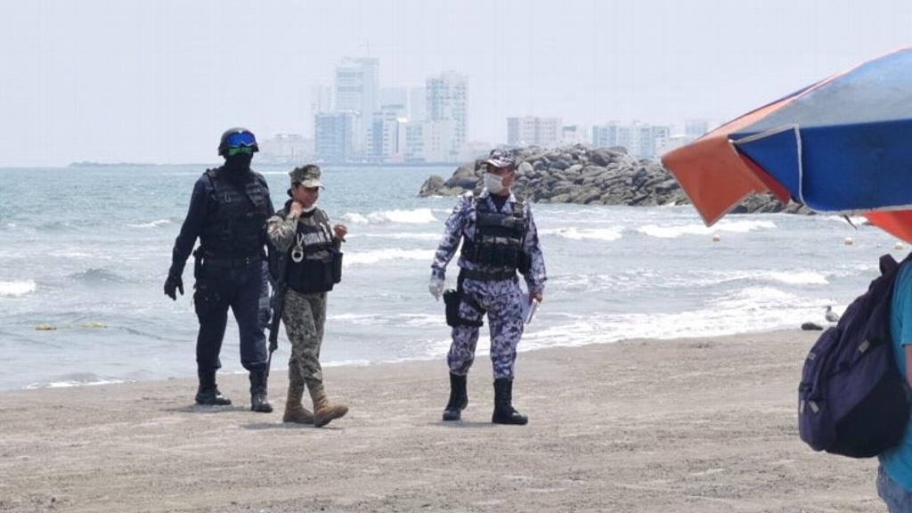 Nunca se actuará por la fuerza con las personas que van a la playa