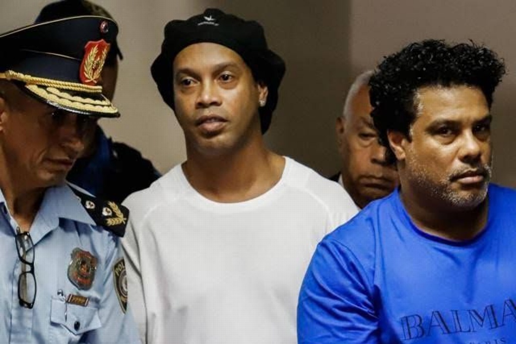 ¡Ronaldinho rompe el silencio tras haber estado en la cárcel!