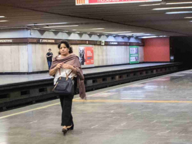 Taquillas del Metro van a cerrar, piden comprar boletos ya