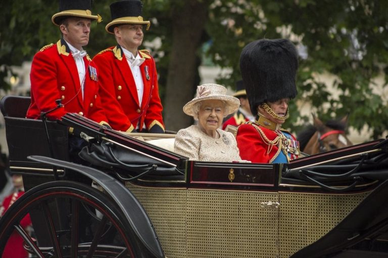 ¡Larga vida a la Reina! En plena pandemia la monarca celebra 94 años