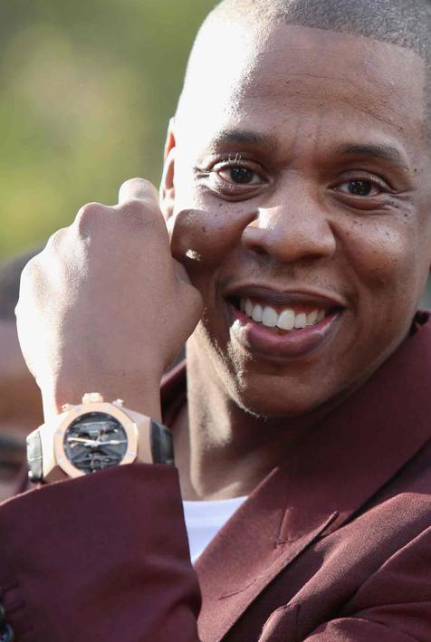 Jay Z abastece de cubrebocas a cárceles de Estados Unidos