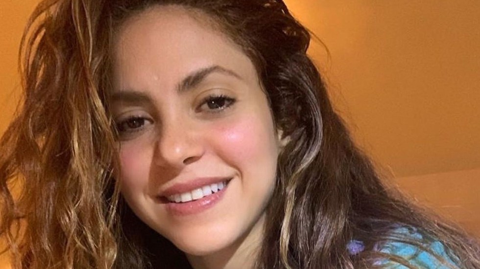 Shakira se gradúa en Filosofía Antigua durante la cuarentena