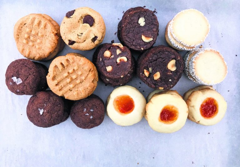 Galletas de tres ingredientes, recién salidas de la despensa