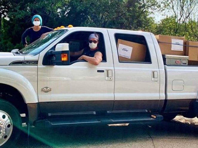 Matthew McConaughey dona mascarillas a hospitales de Texas