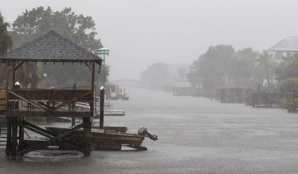 Se forma tormenta tropical Bertha... sigue su trayectoria