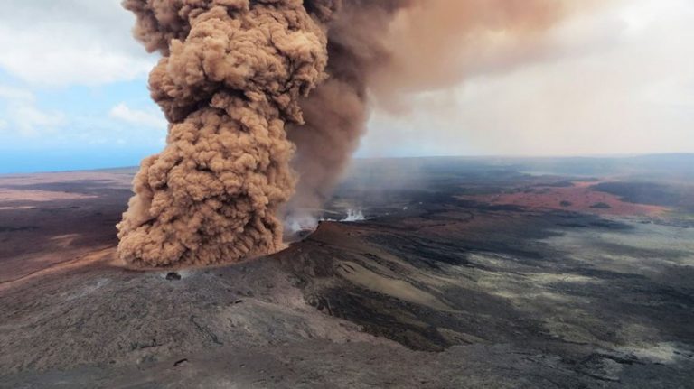 Descubren lago de agua en el volcán Kilauea: NASA