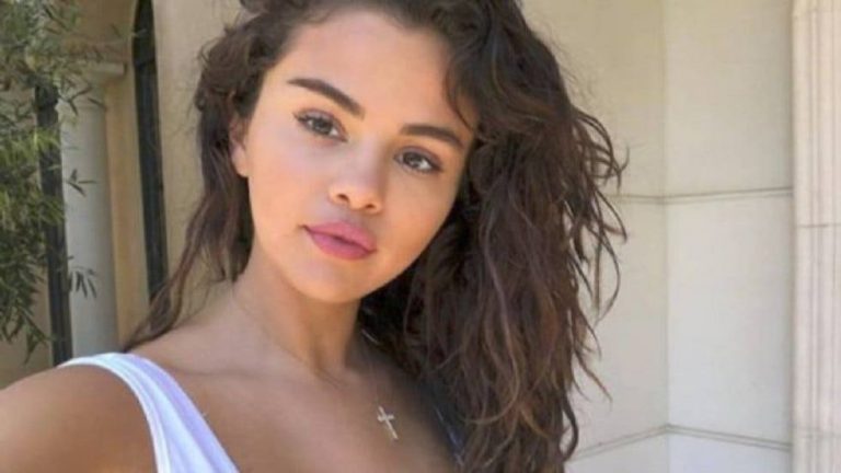 Selena Gomez comparte su método para lidiar con la cuarentena