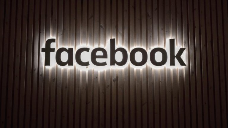 Facebook asegura haber eliminado miles de noticias falsas