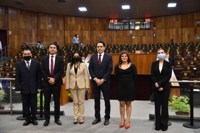 Nombra LXV Legislatura a Alfredo Corona y Magda Zayas como Comisionados del IVAI