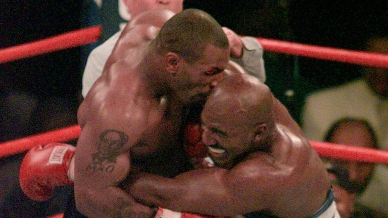 Evander Holyfield regresará a pelear...¿habrá revancha contra Tyson?