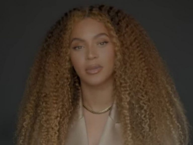 Discurso de graduación, Beyoncé habla sobre las protestas