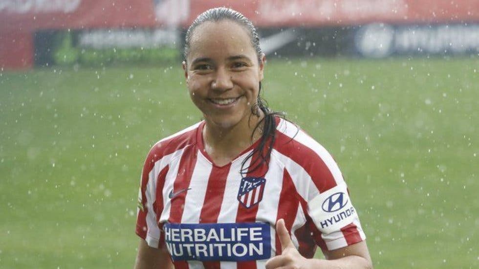 Charlyn Corral renueva hasta 2022 con Atlético de Madrid