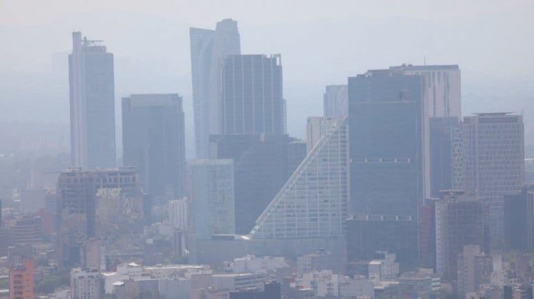 Altos niveles de contaminación favorecen la propagación del COVID-19