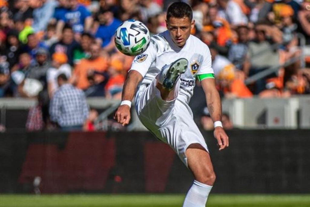 'Chicharito' anota, falla penal y el Galaxy pierde en la MLS is Back