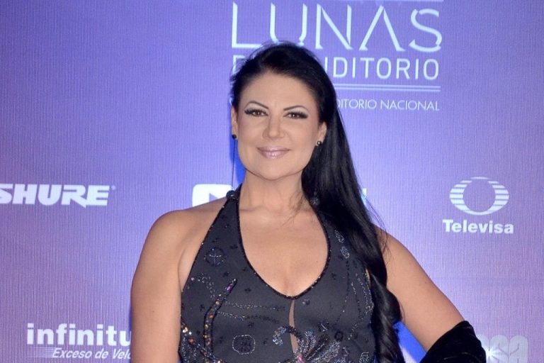 Alejandra Ávalos asegura que Belinda envío una doble a La Voz México