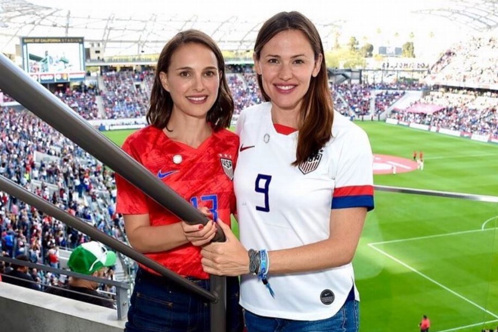 ¡ La actriz Natalie Portman tendrá equipo de futbol femenil!