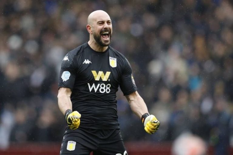 ¡Reina celebra salvación del descenso bailando 'La Bamba'!