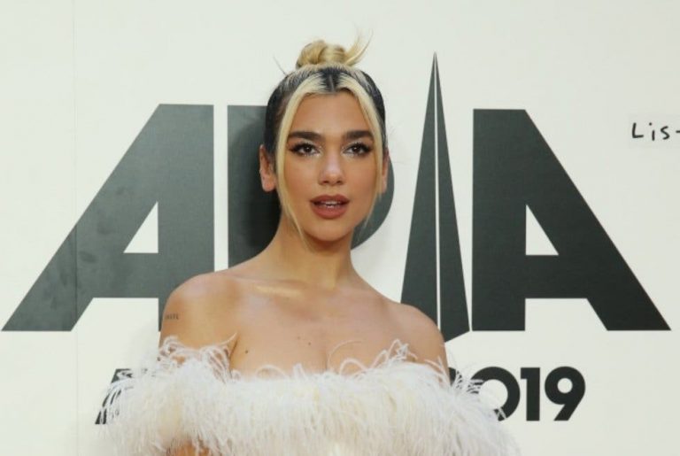 Prueba Dua Lipa el reguetón; lanza canción con J Balvin, Tainy y Bad Bunny