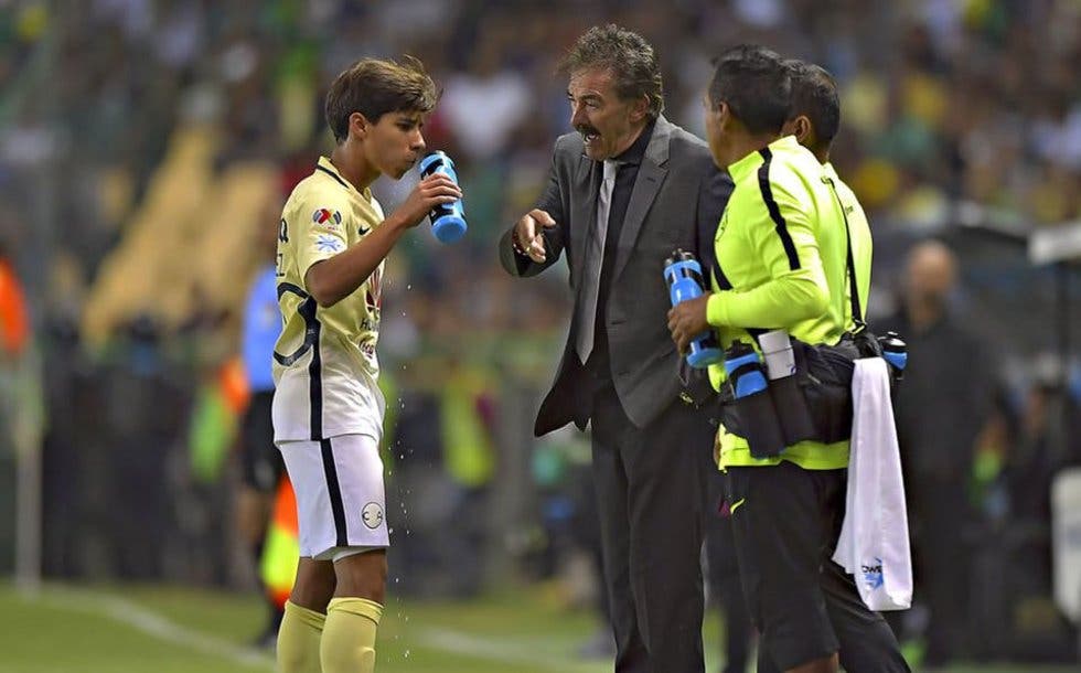 Ricardo La Volpe está cerca de volver al América