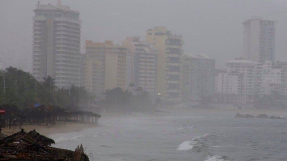 Genevive se convertirá en huracán categoría1 en las próximas horas