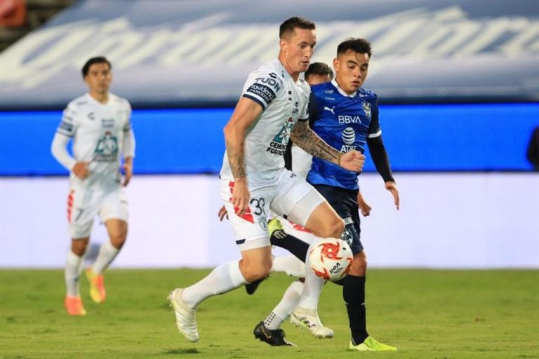 Pachuca y Monterrey cierran la Jornada 10 con empate