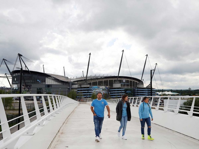 El Reino Unido aplaza el regreso de público a estadios