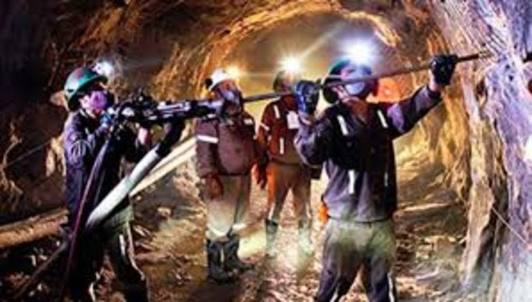 Minería, 20 años de riqueza para unos cuantos