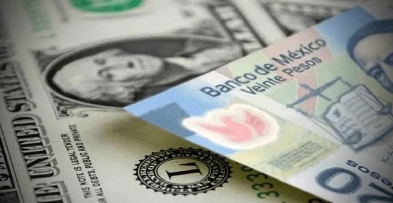 Peso mexicano cae tras anuncios de Fed; cotiza en 21.0739 por dólar