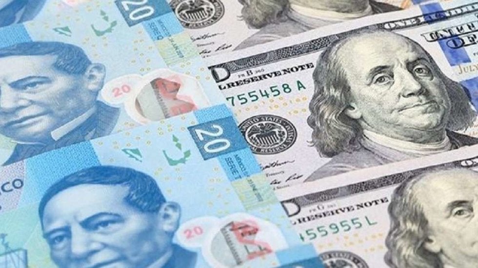 Peso retrocede 2.17% ante nuevas cifras de COVID-19 en EU