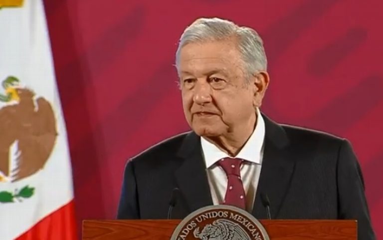 AMLO emite decreto para celebrar el Día de las Médicas y los Médicos