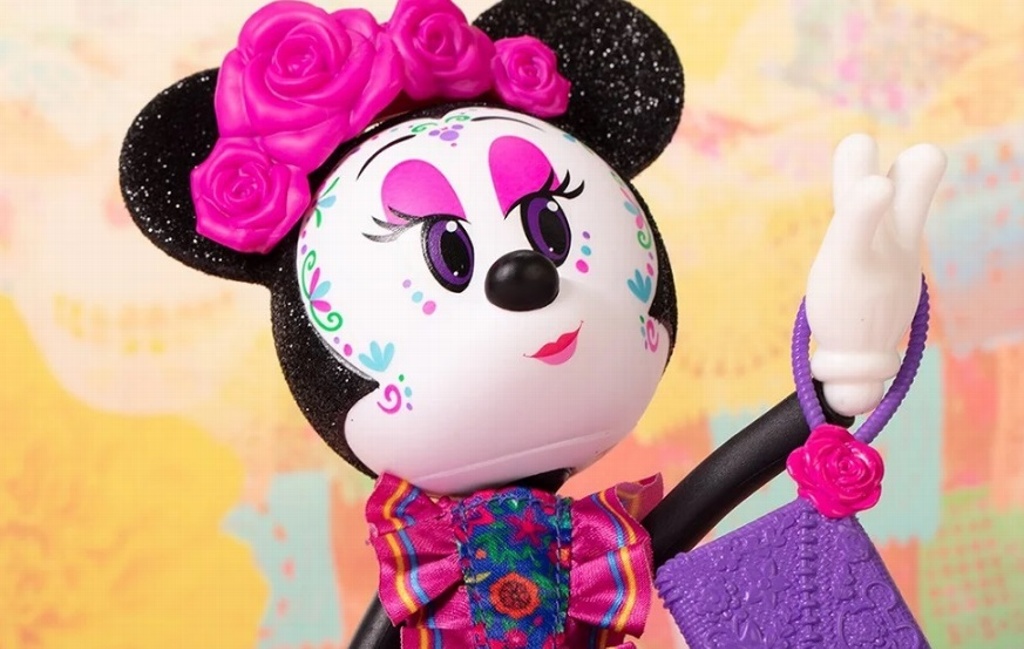 Crean Minnie Catrina por celebración de Día de Muertos