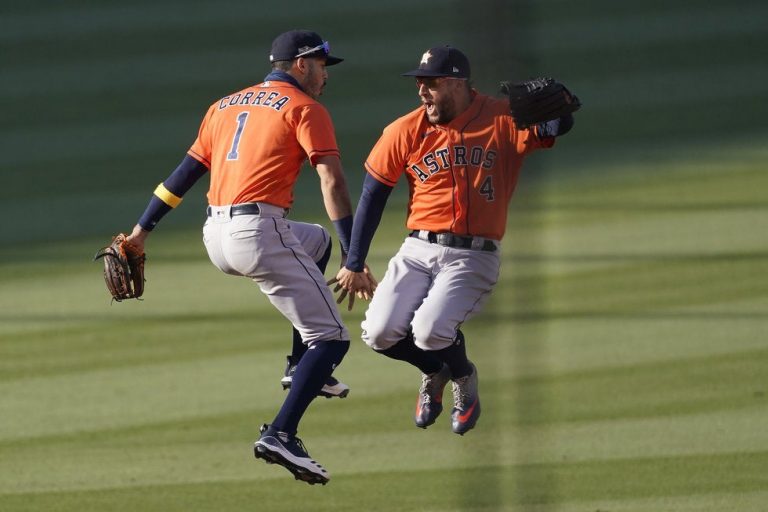 Astros sigue con el madero encendido y suma otra victoria en los playoffs de Grandes Ligas