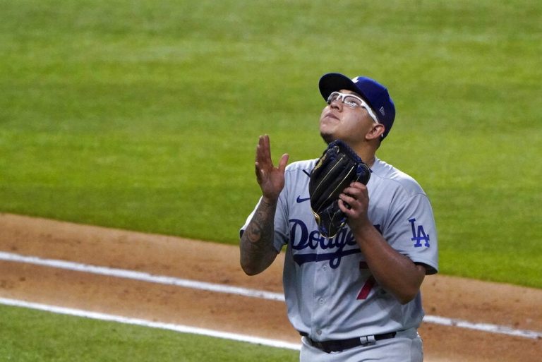 Julio Urías buscará ser el salvador de los Dodgers