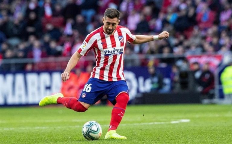 Héctor Herrera sería titular en la Champions con el Atletico de Madrid