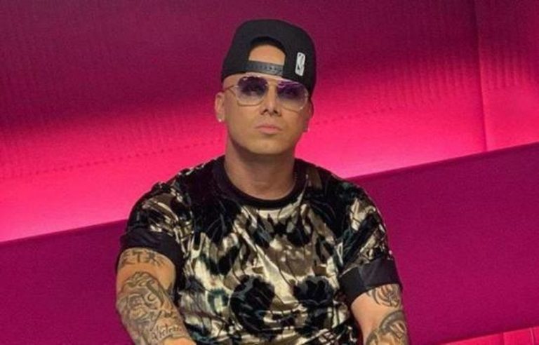 Wisin pide perdón a las mujeres por las letras misóginas en el reggueton