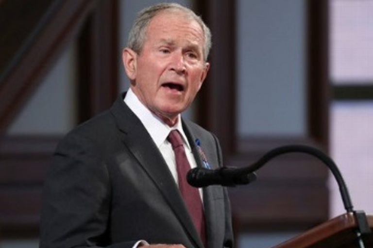 Ex presidente George W. Bush felicita a Joe Biden