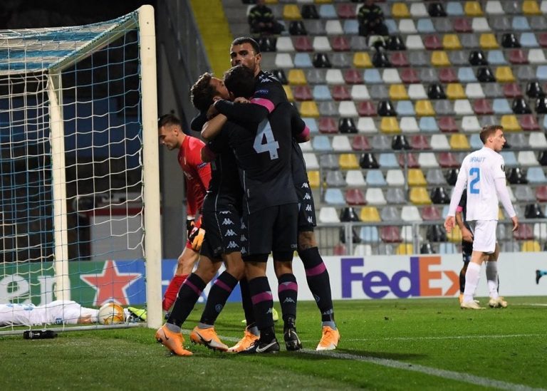 Napoli con el ‘Chucky’ en la cancha derrotan al Rijeka en la Europa League