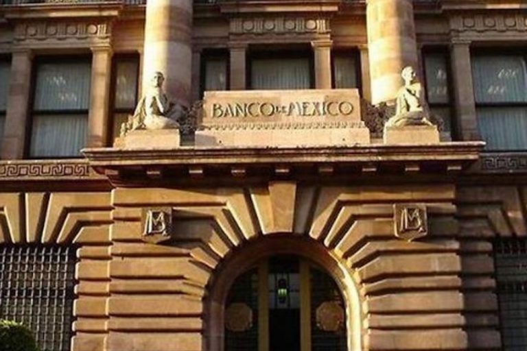 Alerta Banxico que reforma aprobada pondría reservas en riesgo