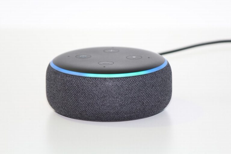 ‘Alexa’ traduce conversaciones en tiempo real con dispositivos Echo